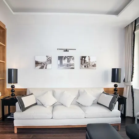 7 Borgo San Jacopo