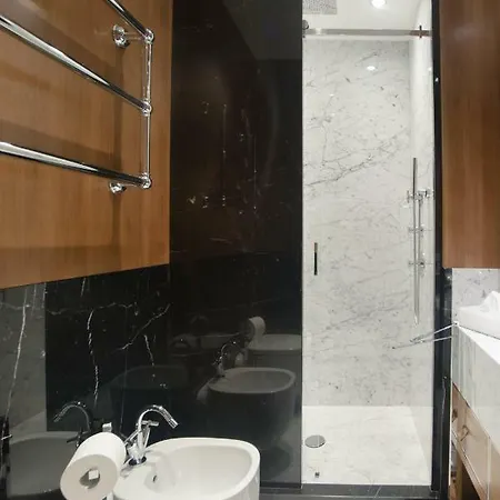 7 Borgo San Jacopo Apartment *